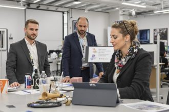L’IA comme pont entre l’éducation et le marché du travail
