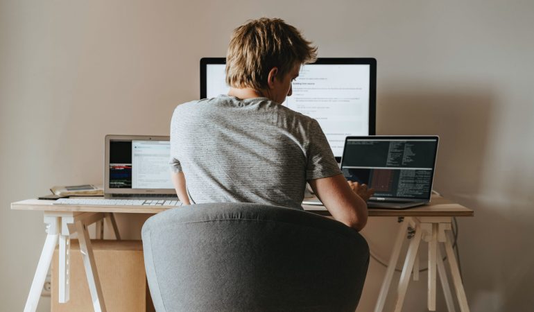 Télétravail: 6 métiers à explorer
